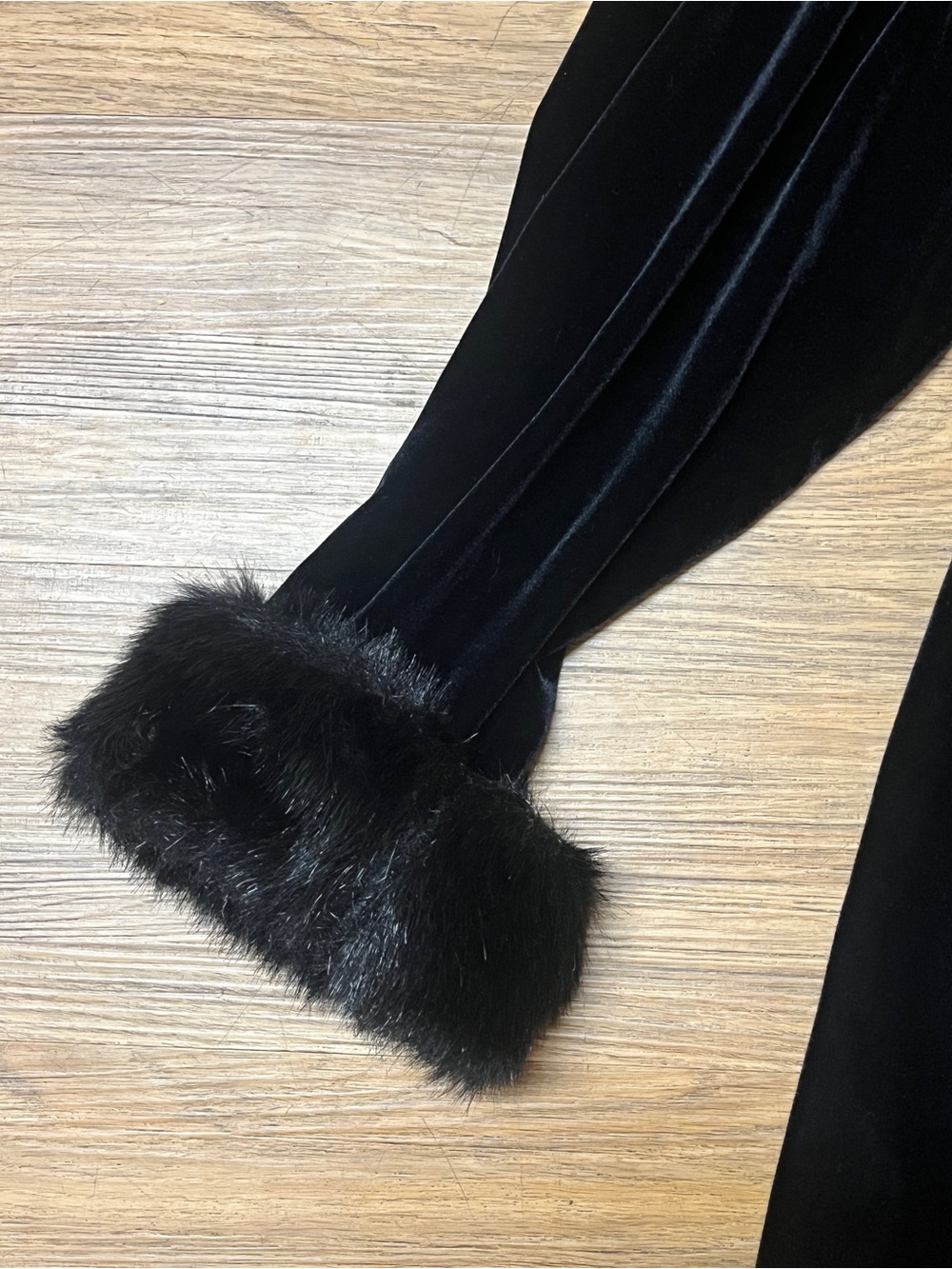 Vintage Patra Black Velvet Coat Cardigan with Faux Fur Trim Goth Witchy Glam 3X - Picture 3 of 10
